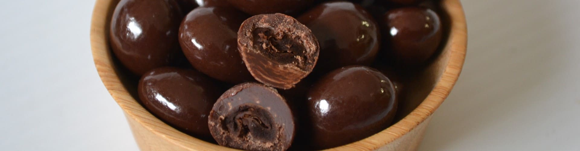 12 Best ChocolateCovered Coffee Beans Reviewed in Detail