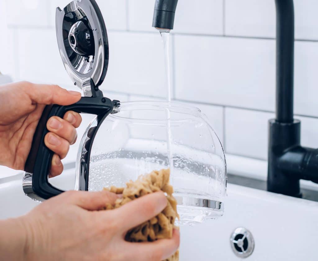 How to Clean a Coffee Carafe: Detailed Guide