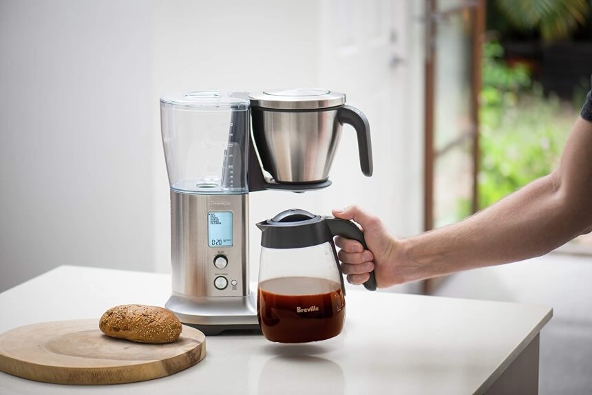 7 Highest-Quality Automatic Pour-Over Coffee Makers – Brewing Coffee Has Never Been So Easy!