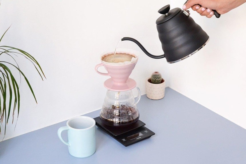 7 Gorgeous Pink Coffee Makers - Delicacy of Drinks and Looks in Your Kitchen